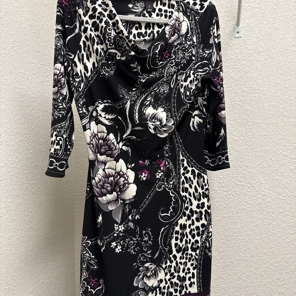 Dress - Picture 1 of 5